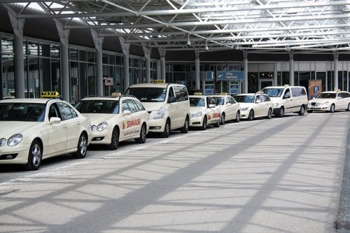 Transfer mit Taxi Ahlers